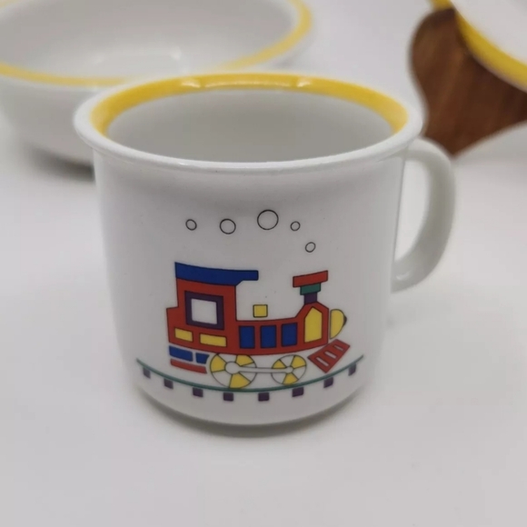 Vtg Tognana Crown Corning Italian  Pottery 3 Pc Child's Place Setting Choo-Choo - Picture 5 of 10
